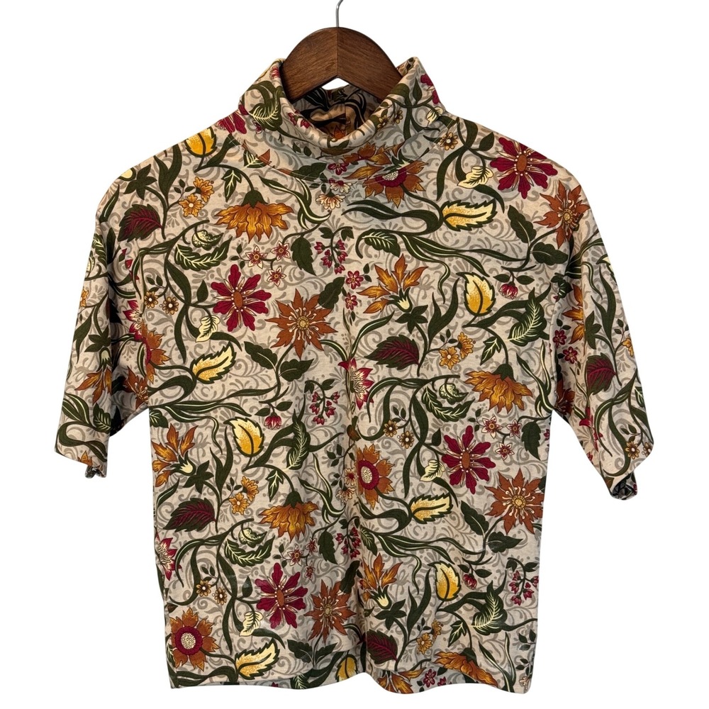Vintage Hunt Club Size Large Cotton Cropped Floral Turtleneck‎ Shirt Beige